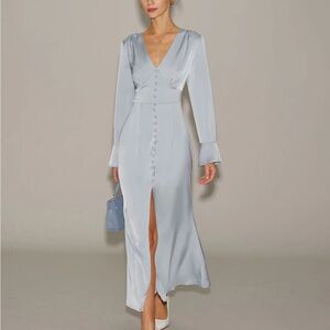 Rihoas Elegant Bell Sleeve Light Blue Maxi Dress
